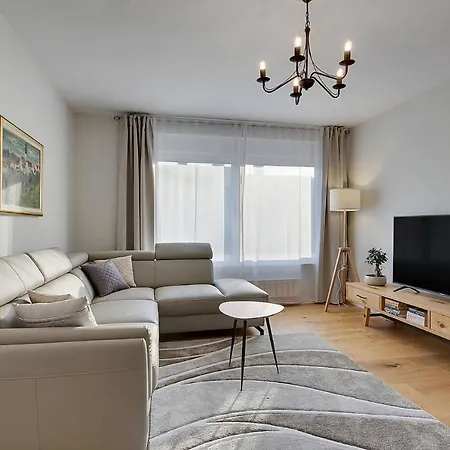 Angel Boutique - Entire Premium House Lasko